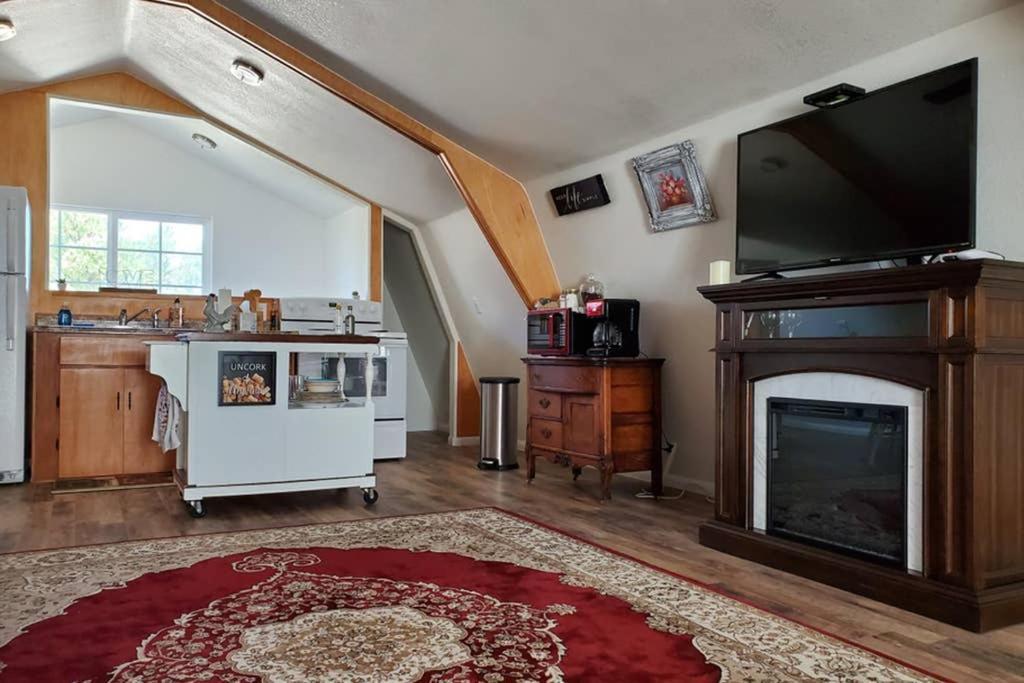 A Cozy Loft In Templeton Villa ภายนอก รูปภาพ