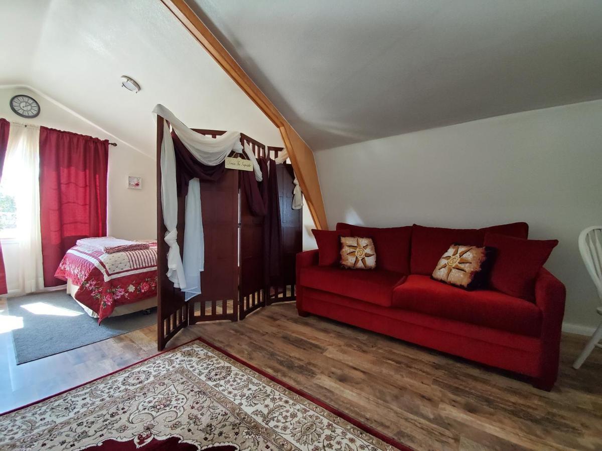 A Cozy Loft In Templeton Villa ภายนอก รูปภาพ